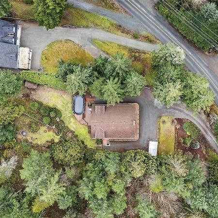 Chalet Style Cottage Near Shawnigan Lake Exterior foto